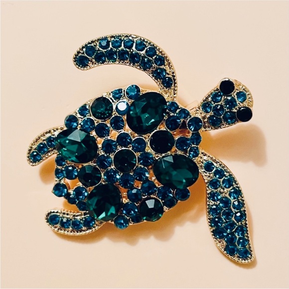 💖 Sea Turtle Crystal Pin Brooch NEW - Picture 3 of 3